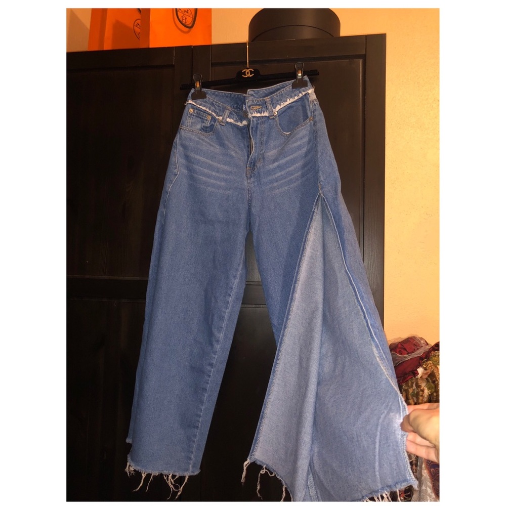 SJYP Side Cut Wide High Waisted Jeans.
